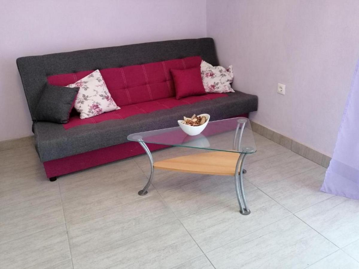 Apartments Katarina Вис Екстериор снимка